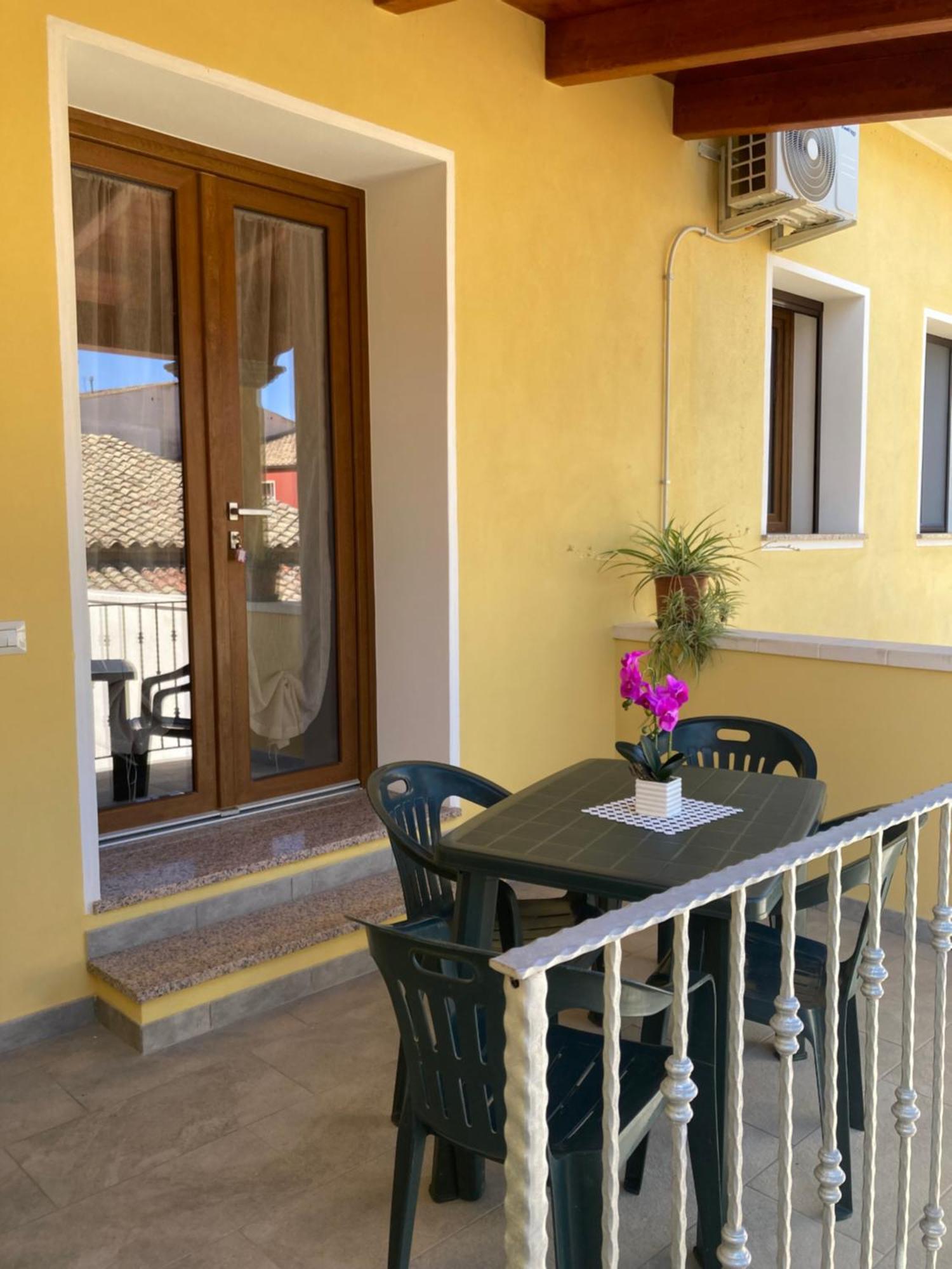 Casa Vacanze Il Giardino Villamassargia Luaran gambar